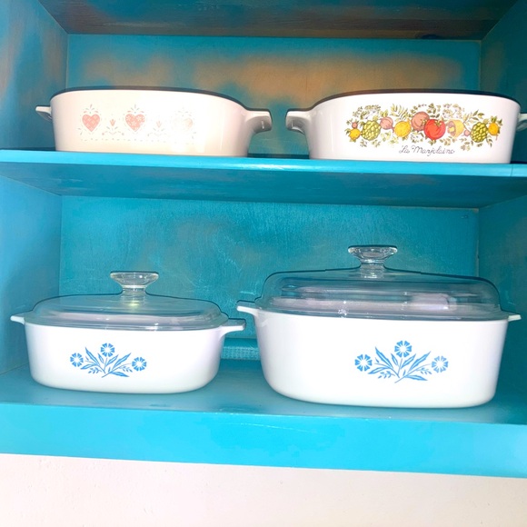Corning Ware Cornflower Blue 2 piece set with lids! - Picture 1 of 10